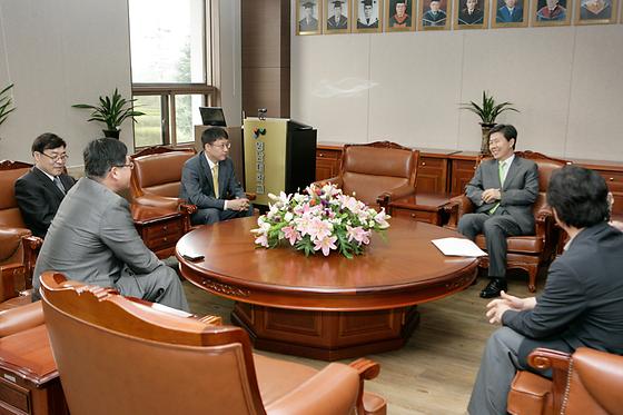 한국LED보급협회장 등 접견